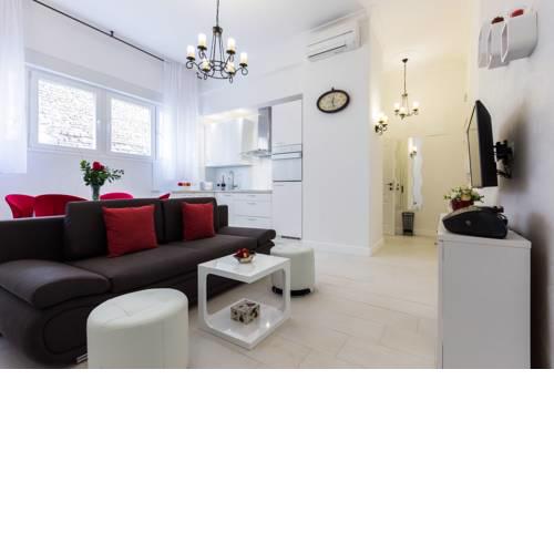 Lux Apartment near bridge