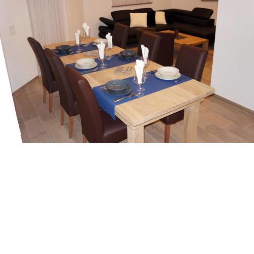LUXURIOeSE-FERIENWOHNUNG-RUZA