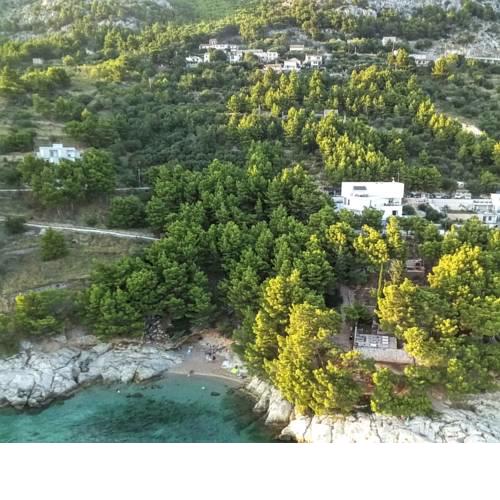 Luxury Apartment By The Sea 2