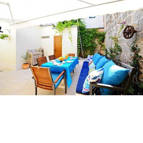 Luxury Apartment Dvor