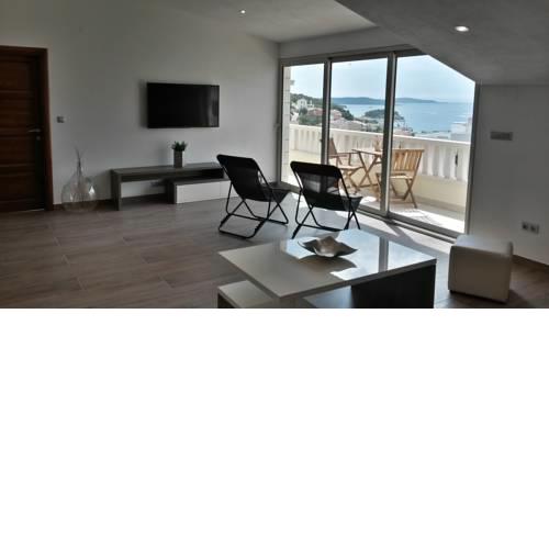 Luxury Apartment Huljic