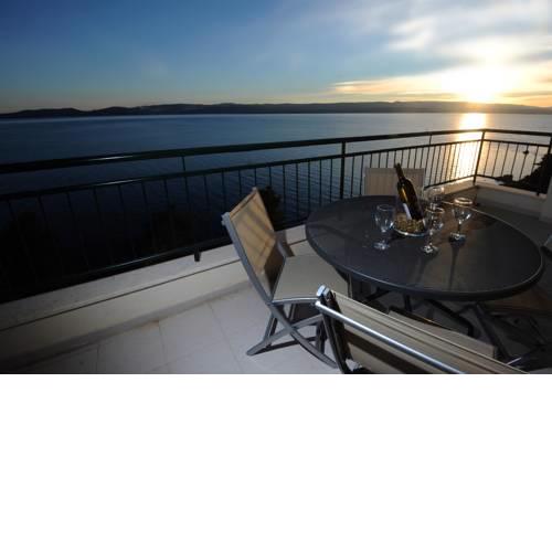 Luxury Apartments Andrea with private beach
