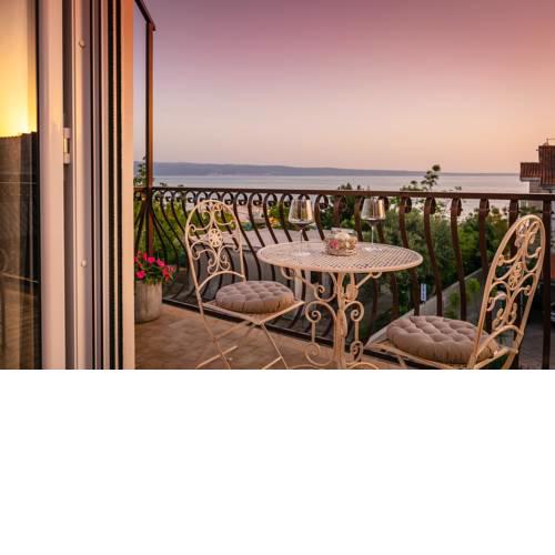 Luxury Apartments Argola