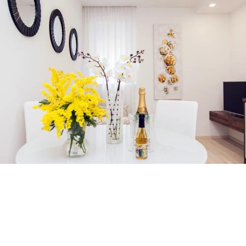 Luxury Garden House & Apartments