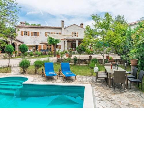 Luxury Villa Bergi