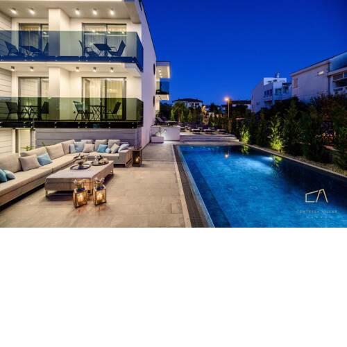 Luxury Villa Curiera