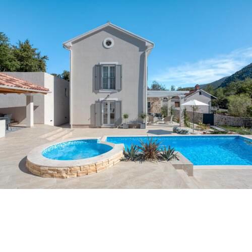 Luxury Villa Frangipane