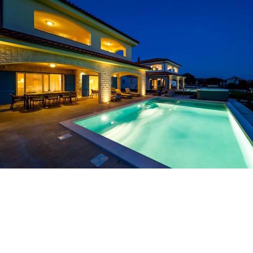 Luxury Villa Loma 2