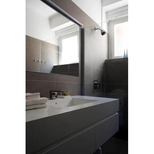 Main 2B Square - Apartment