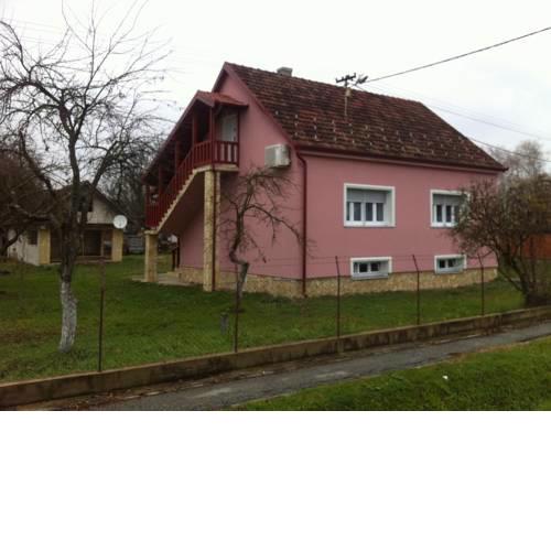 Maison Anka
