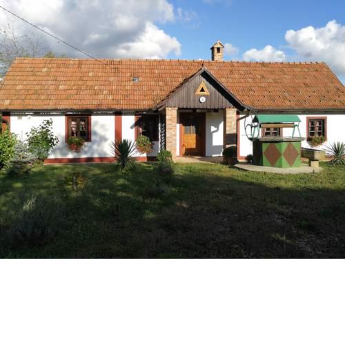 Mak holiday home