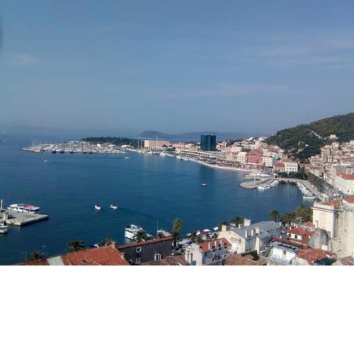 Mali apartman za veliki odmor LUDI