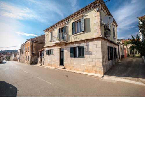 Marica Guesthouse