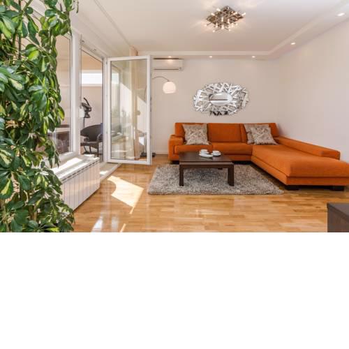 Marina Yacht Apartment