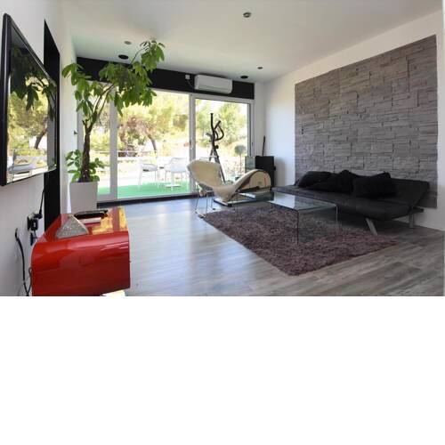Marko Two bedroom apartment with sea view