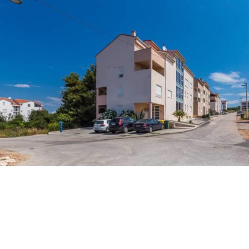 Megi 2BR Apartment