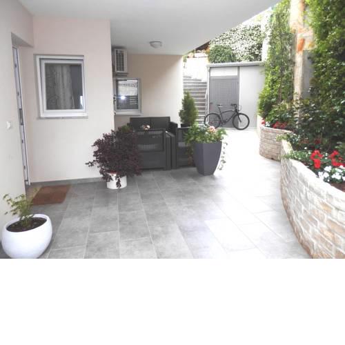 Melody Apartment