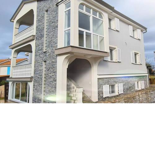 Mitros Apartment
