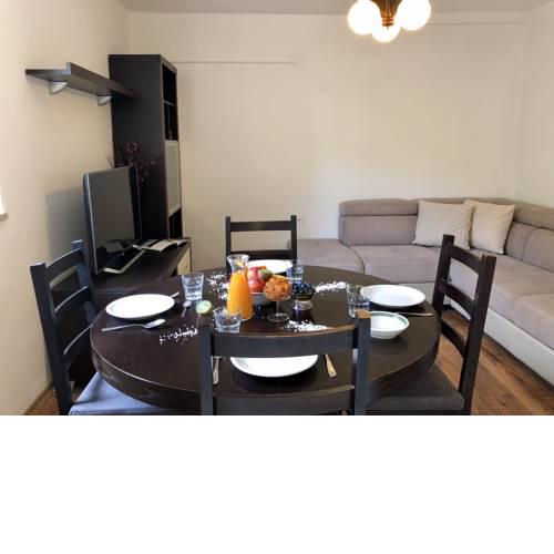 MM Apartments