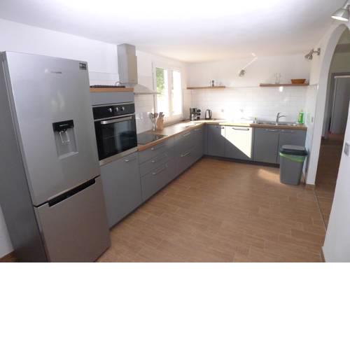 Modern Villa for 4 persons with 3500 m2 private garden