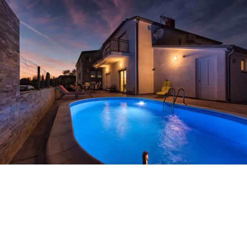 Nada Holiday Home