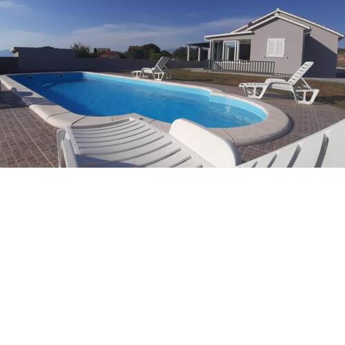 Nane Garden house with pool