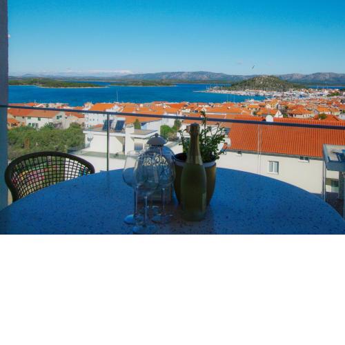 New apartment in Murter with a great view
