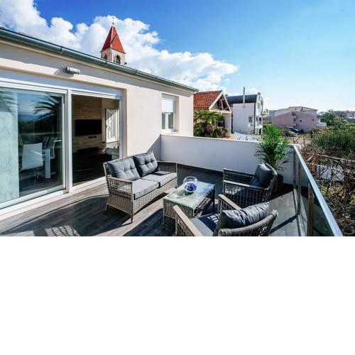 New Luxurious Apartment Loreta