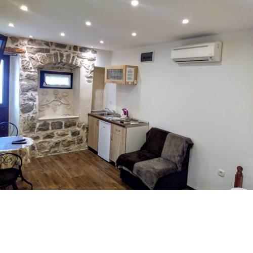 New rustic apartments Tonko