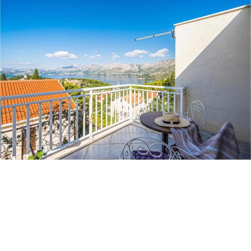 Nice apartment in Cavtat with WiFi and 1 Bedrooms