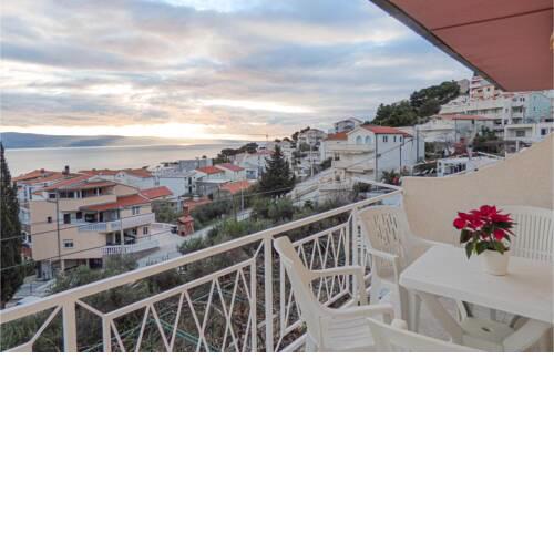 Nice apartment in Duce with WiFi and 1 Bedrooms