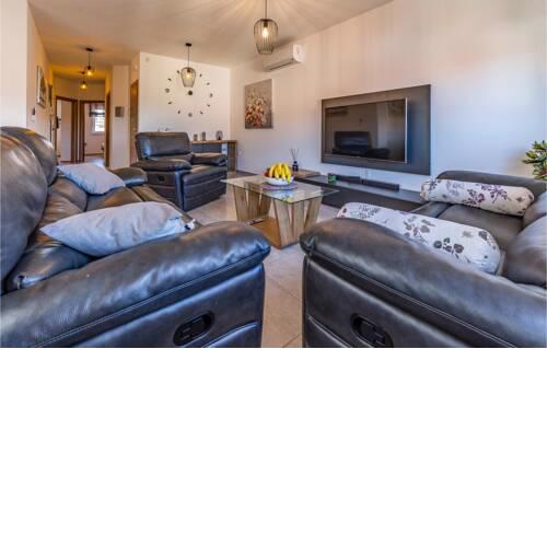 Nice apartment in Medulin with WiFi and 3 Bedrooms