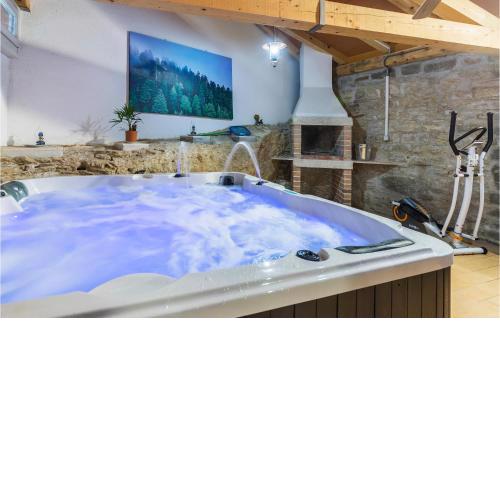 Nice apartment in Pazin with WiFi and 2 Bedrooms