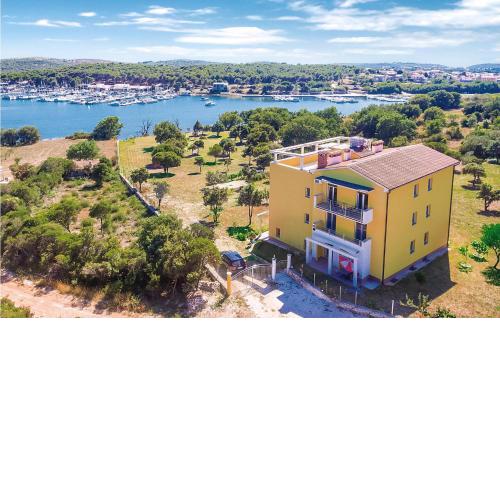 Nice apartment in Pomer with 1 Bedrooms