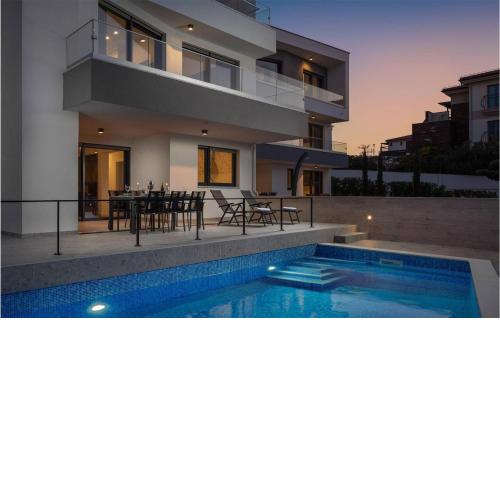 Nice apartment in Zidarici with Outdoor swimming pool, WiFi and 3 Bedrooms