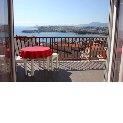 Nice Beach Apartments near Split