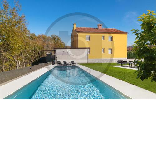 Nice home in Labin with 4 Bedrooms