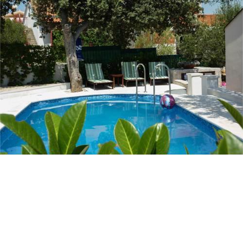 Nice home in Razanj w/ Outdoor swimming pool and 3 Bedrooms