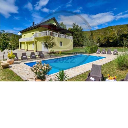 Nice home in Stikada with Outdoor swimming pool, Sauna and 7 Bedrooms