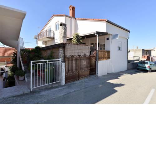 Nikola Leko Guest House