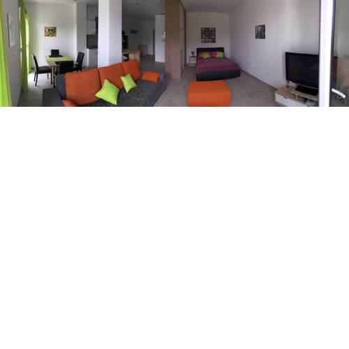 Oki Apartment
