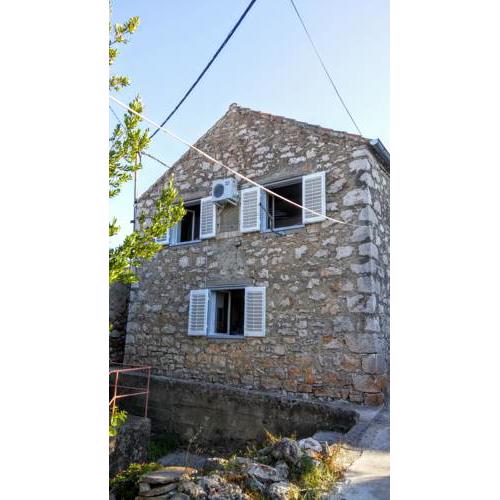 Old Stone House