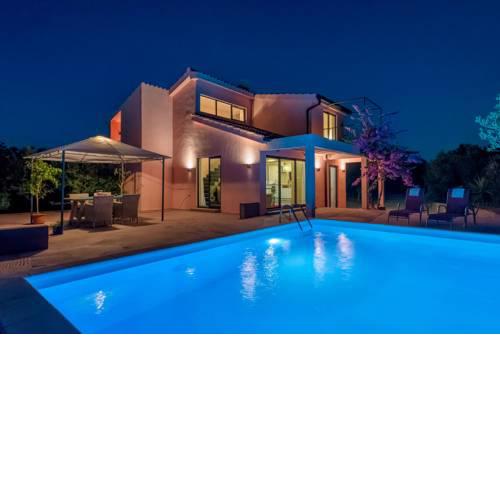 Mai's Villa