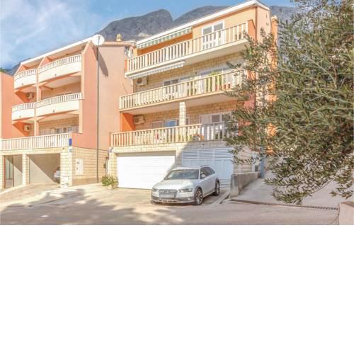 One-Bedroom Apartment Baska Voda with Sea View 09