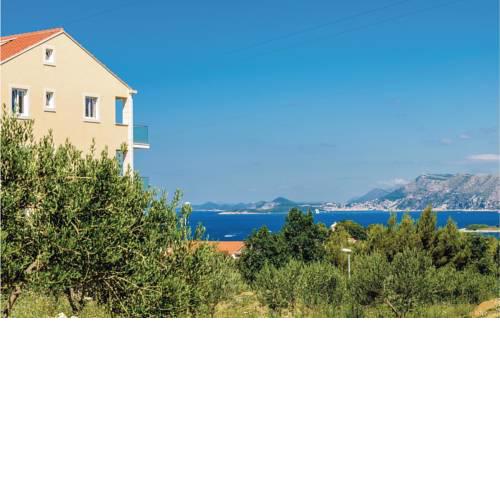 One-Bedroom Apartment in Cavtat