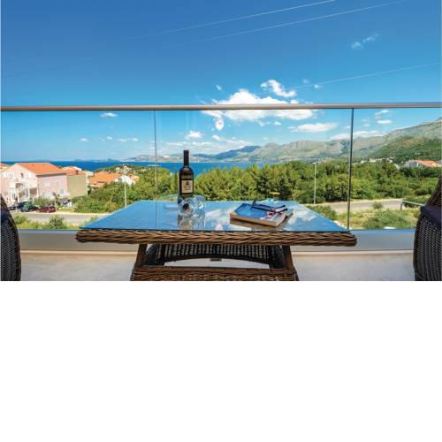 One-Bedroom Apartment in Cavtat