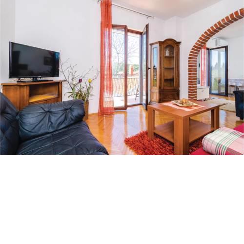 One-Bedroom Apartment in Kremena