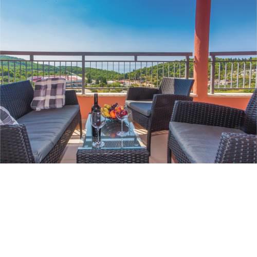 One-Bedroom Apartment in Makarska