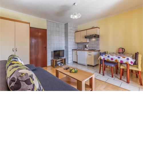 One-Bedroom Apartment in Medulin