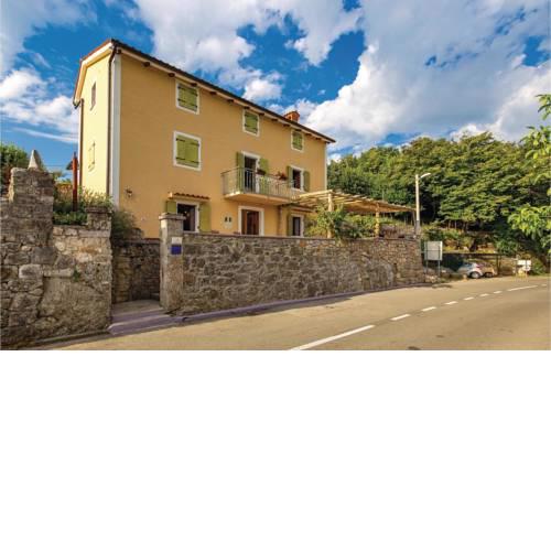 One-Bedroom Apartment in Moscenicka Draga